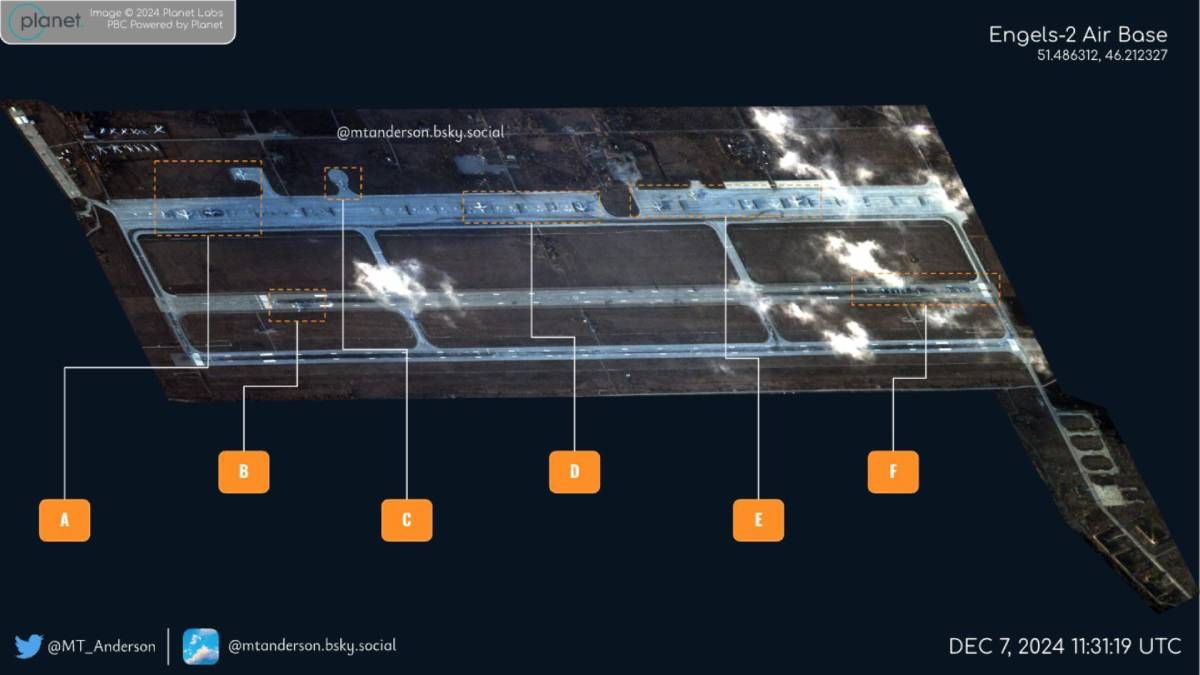 Росія перекинула свої фронтові бомбардувальники у Саратівську область через страх перед ATACMS