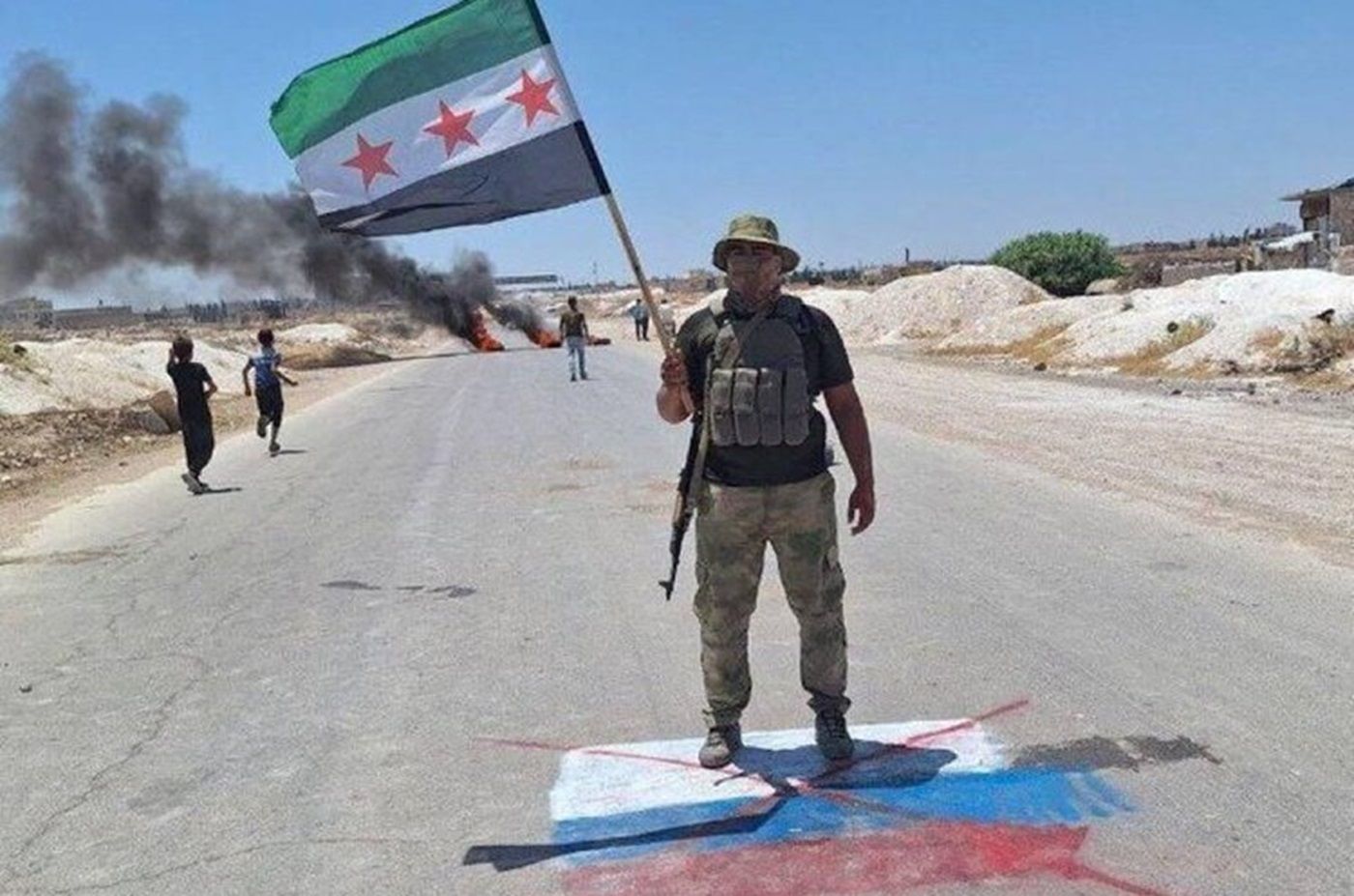 Россия просит Турцию помочь вывести войска из Сирии Россия просит Турцию помочь вывести войска из Сирии