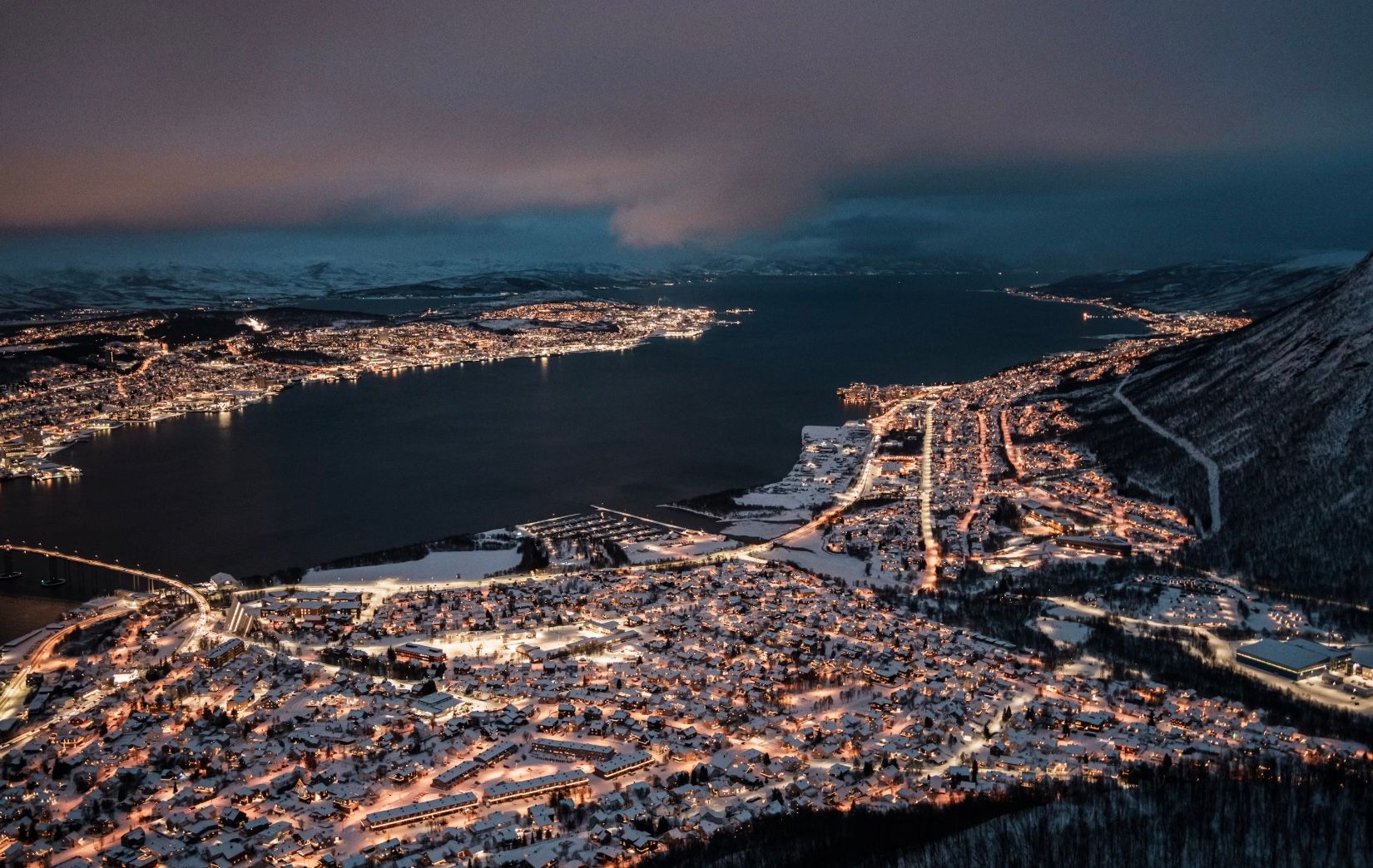 Як люди живуть на Шпіцбергені Як люди живуть на Шпіцбергені