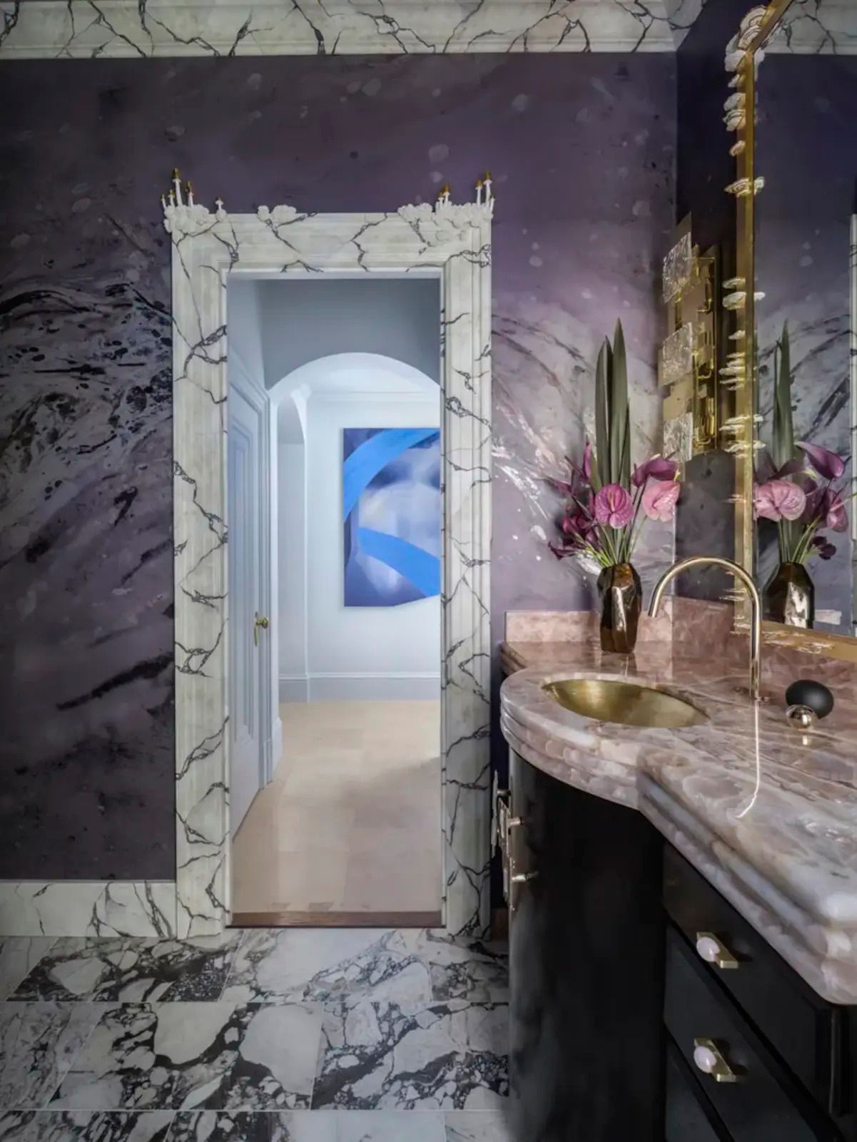 Какой цвет станет трендом 2025 года для ванных комнат - Недвижимость Какой цвет станет трендом 2025 года для ванных комнат - Недвижимость