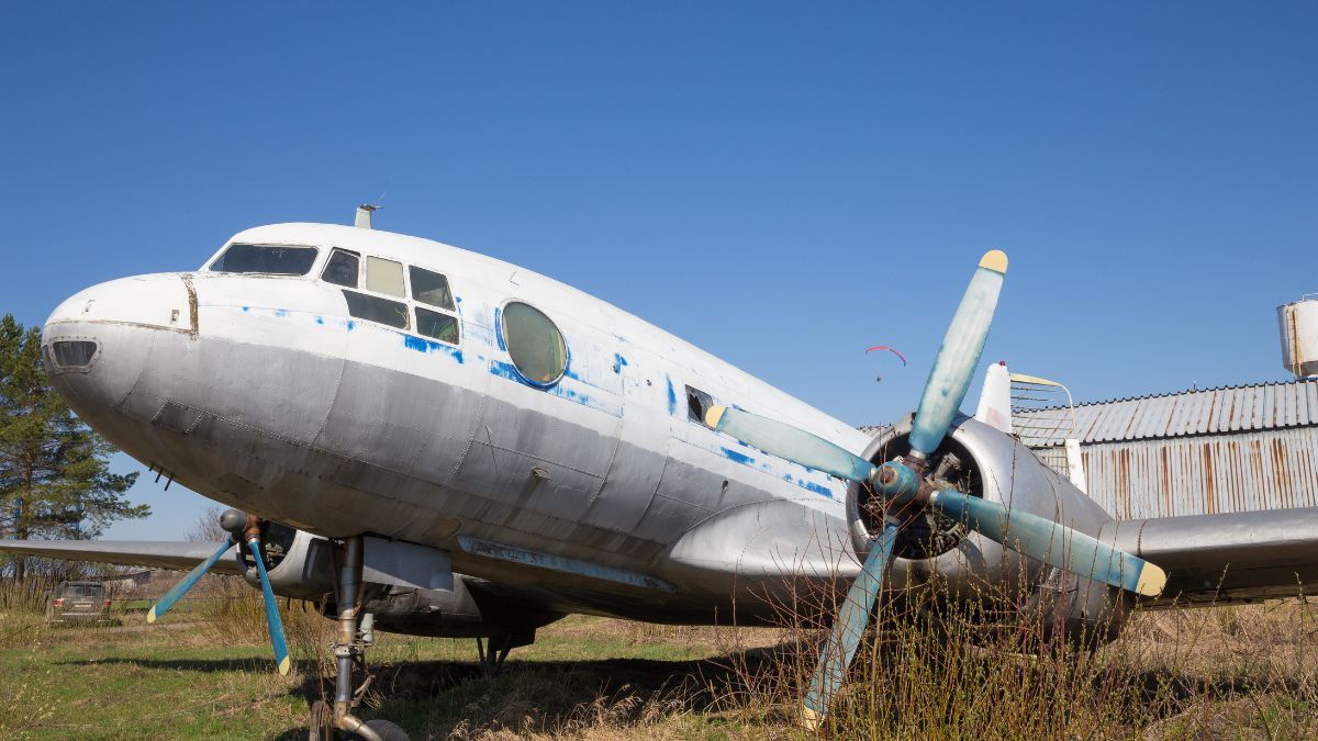 Росія купує старі літаки Росія купує старі літаки