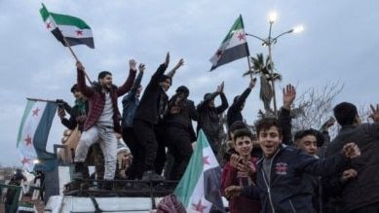 Сирійська нацармія взяла під контроль місто Манбідж Сирійська нацармія взяла під контроль місто Манбідж