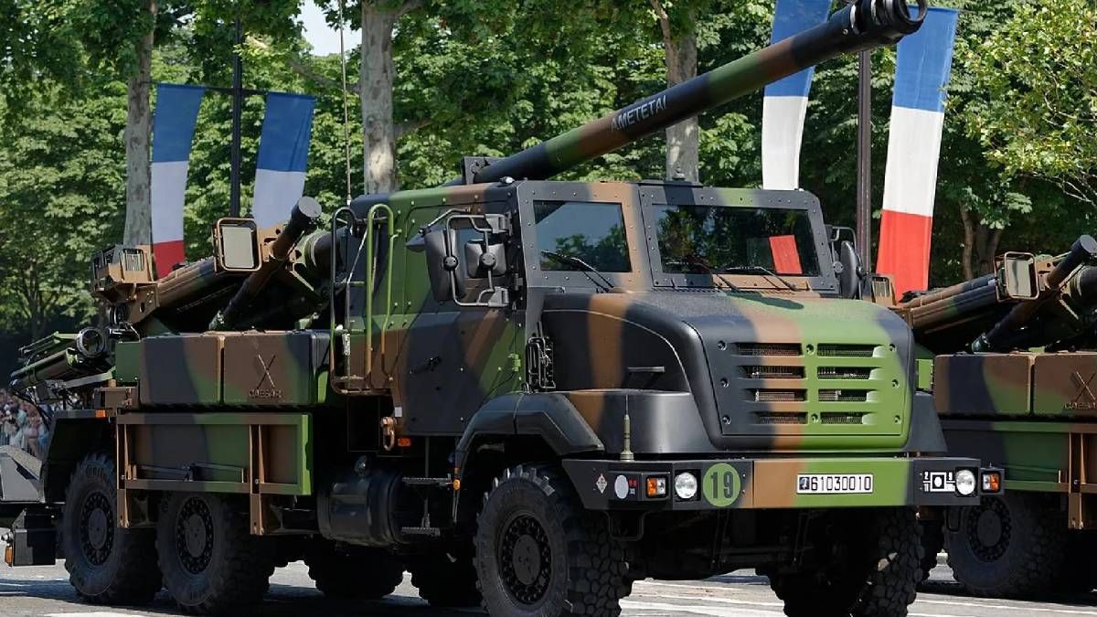 Європа пришвидшує постачання зброї Україні Європа пришвидшує постачання зброї Україні