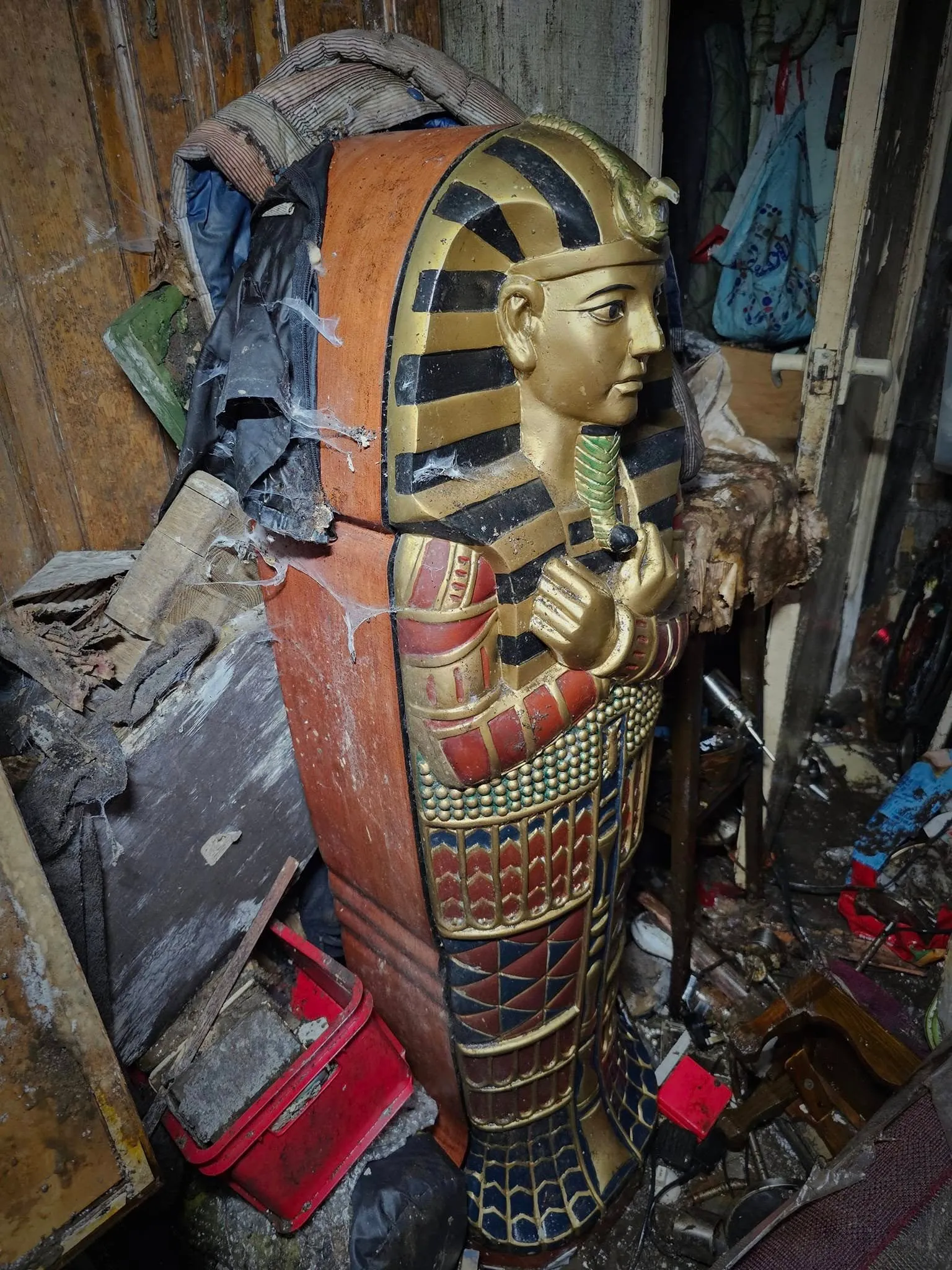 Саркофаг Тутанхамона Саркофаг Тутанхамона