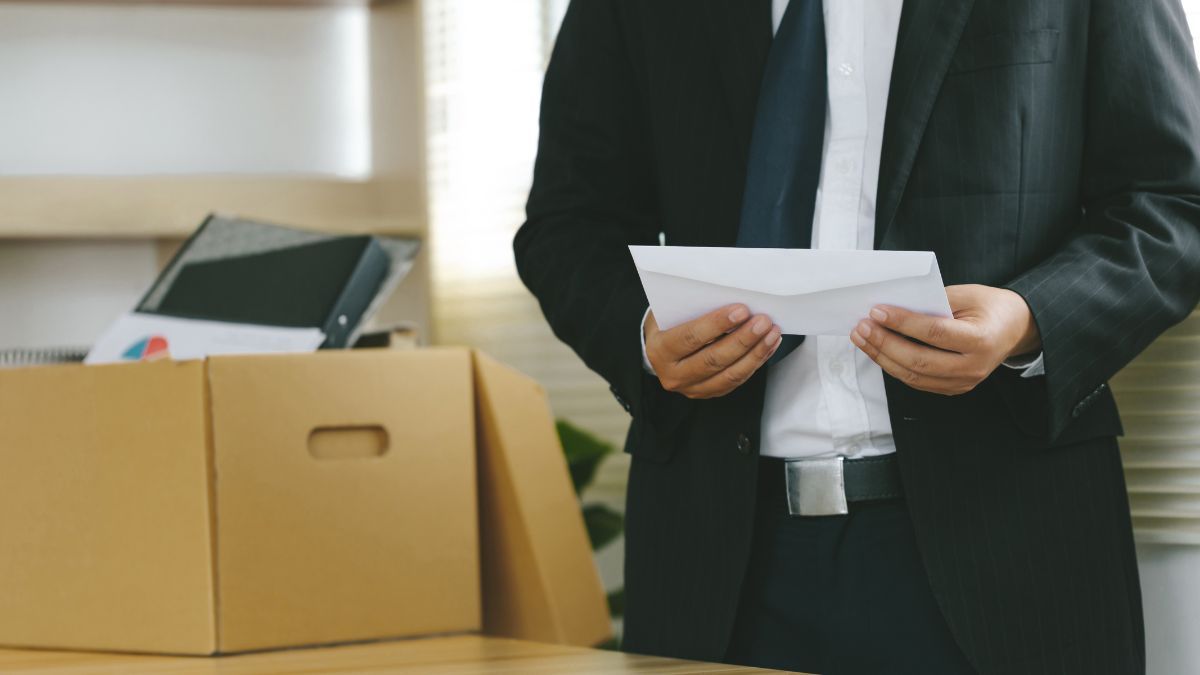 Звільнення з роботи Звільнення з роботи