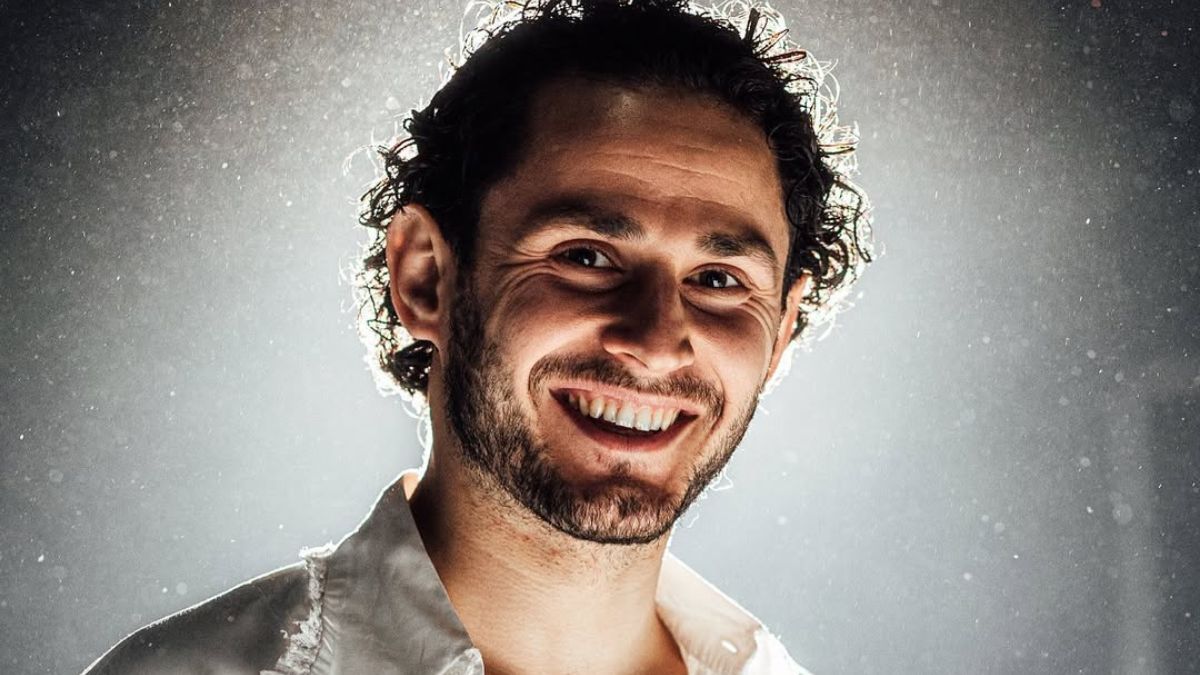 Ходжу на навчання, – відомий український актор несподівано заговорив про вступ до війська - Show24 Ходжу на навчання, – відомий український актор несподівано заговорив про вступ до війська - Show24