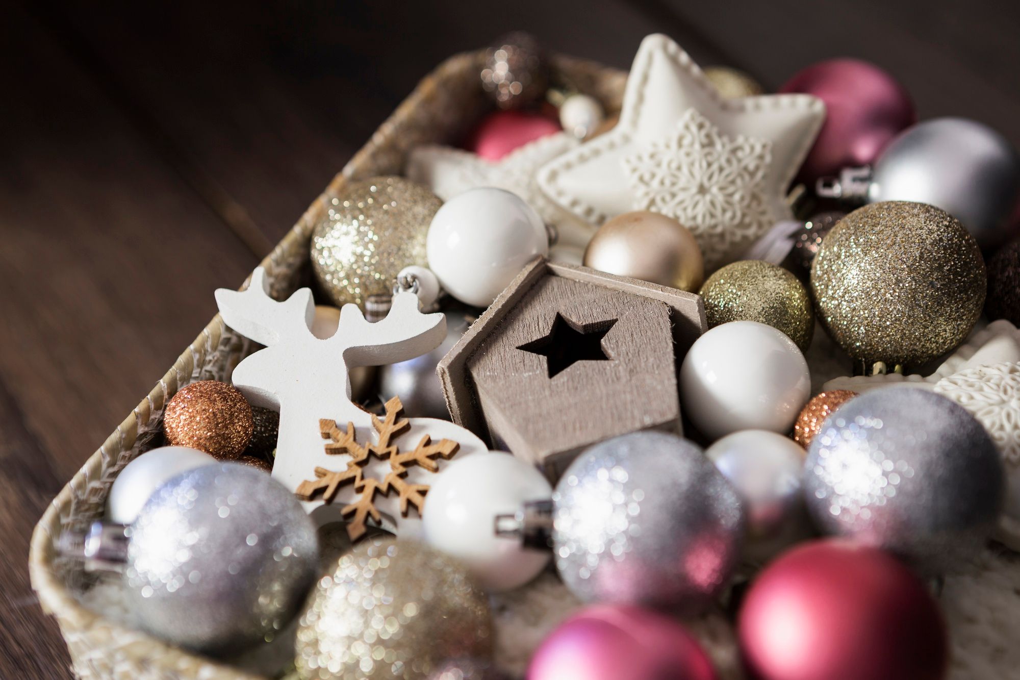 Устаревшие украшения можно легко обновить Устаревшие украшения можно легко обновить