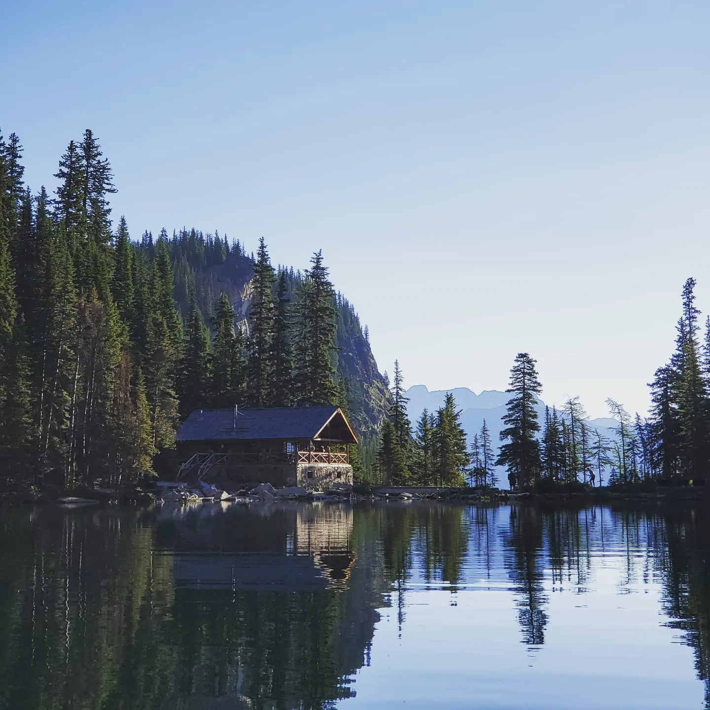 Чайная в Канаде Lake Agnes Tea House