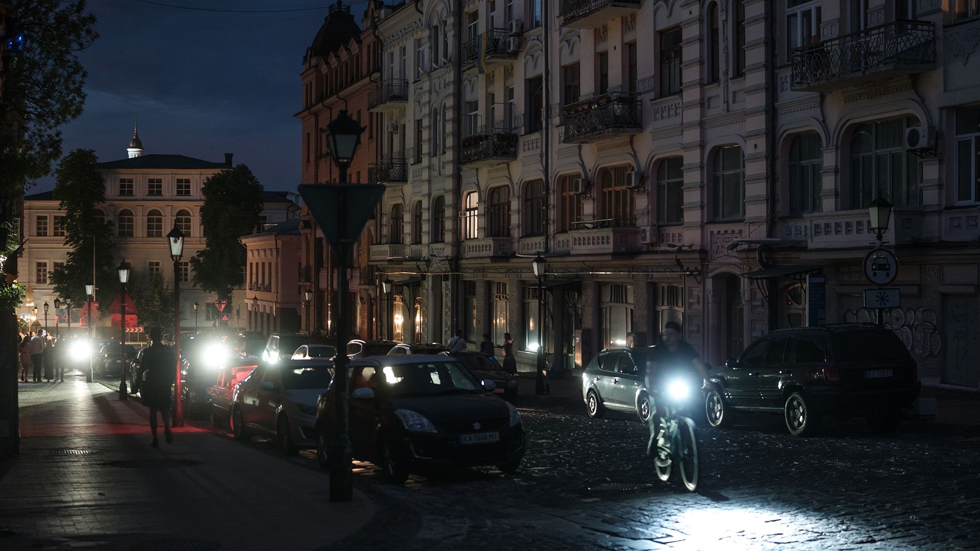 Як довго в Україні вимикатимуть світло Як довго в Україні вимикатимуть світло