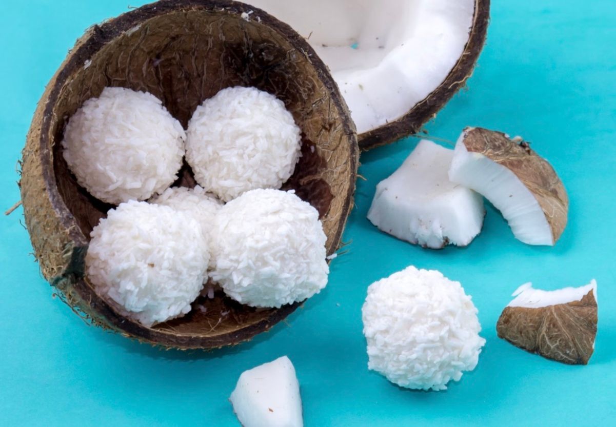 Как приготовить конфеты "Рафаэлло" дома Как приготовить конфеты "Рафаэлло" дома