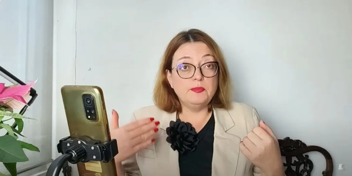 Блогер Елена Шпундра Блогер Елена Шпундра