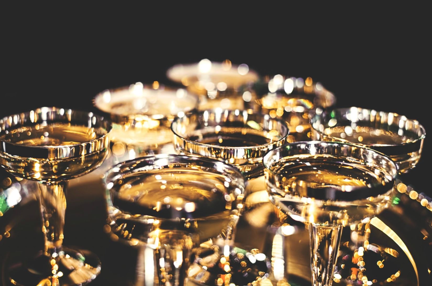 Как приготовить вкусные коктейли из шампанского Как приготовить вкусные коктейли из шампанского