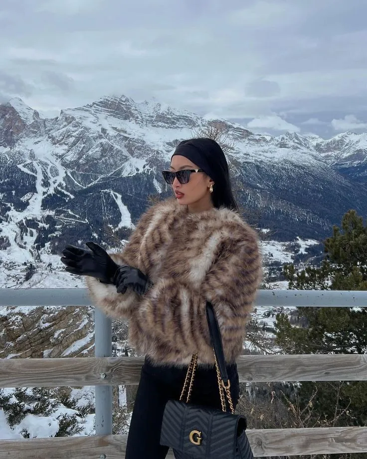 Пов'язка на голову – тренд зими Пов'язка на голову – тренд зими