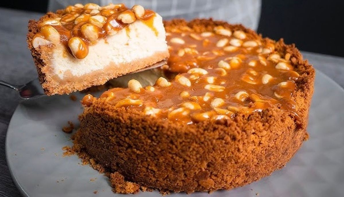 Чизкейк "Сникерс" Чизкейк "Сникерс"