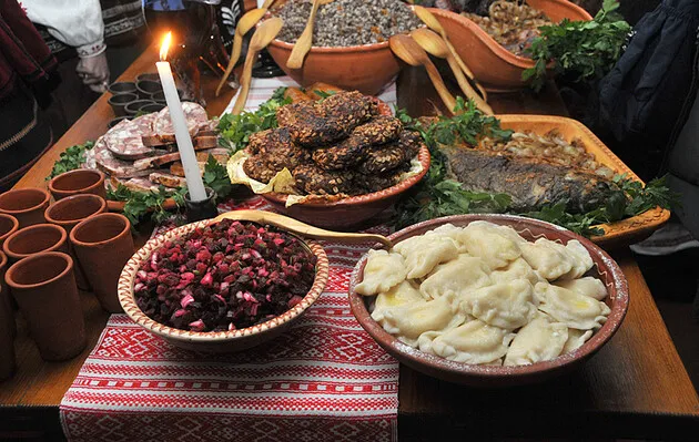 Праздничный стол на Щедрый вечер Праздничный стол на Щедрый вечер