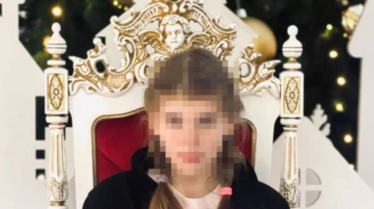 Сон на дошках і драному матраці: опікунка розповіла, як жила донька найстаршої породіллі України - 24 Канал Сон на дошках і драному матраці: опікунка розповіла, як жила донька найстаршої породіллі України - 24 Канал