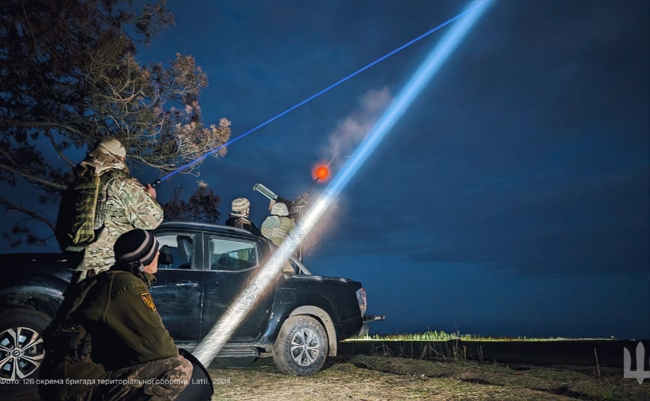 Під час атаки 21 російський безпілотник знищили на Сумщині - 24 Канал Під час атаки 21 російський безпілотник знищили на Сумщині - 24 Канал