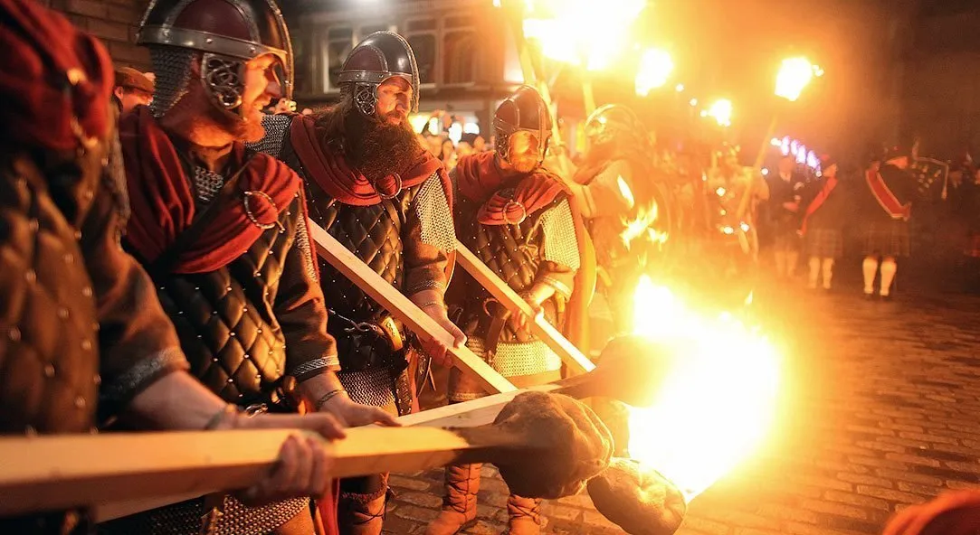 Новый год в Шотландии Новый год в Шотландии