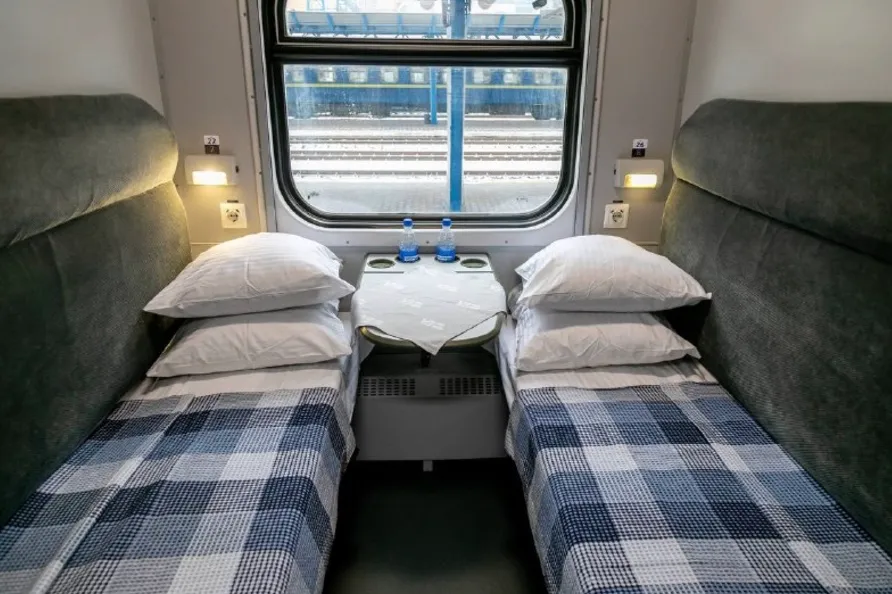 Вагон люкс в поезде Киев - Будапешт Вагон люкс в поезде Киев - Будапешт