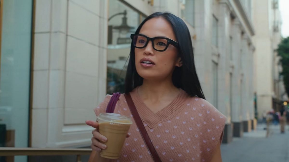 Google showed what its upcoming augmented reality glasses can do Google showed what its upcoming augmented reality glasses can do
