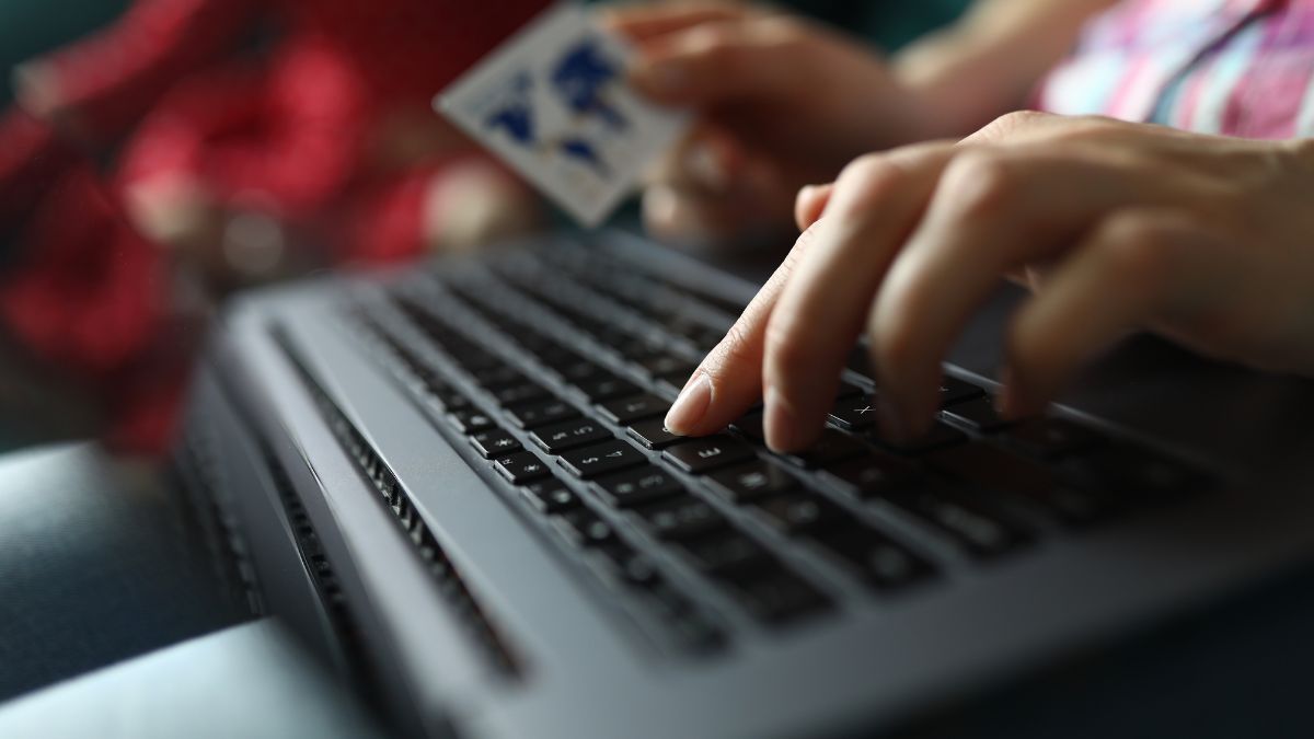 Мошенники обворовывают украинцев Мошенники обворовывают украинцев