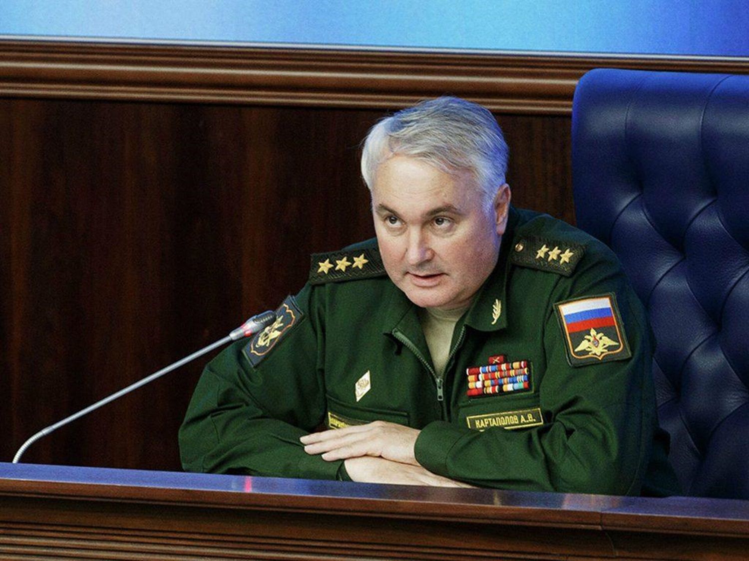 В Москве якобы заминировали машину председателя комитета думы по обороне - 24 Канал В Москве якобы заминировали машину председателя комитета думы по обороне - 24 Канал