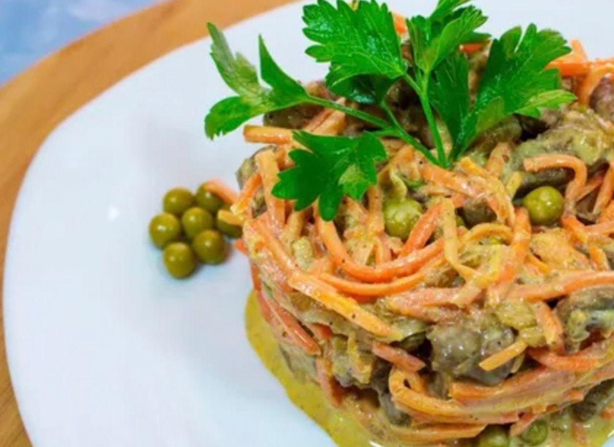 Салат "Обжорка" Салат "Обжорка"