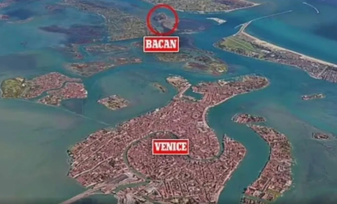 Неподалеку от Венеции образовался новый остров Неподалеку от Венеции образовался новый остров