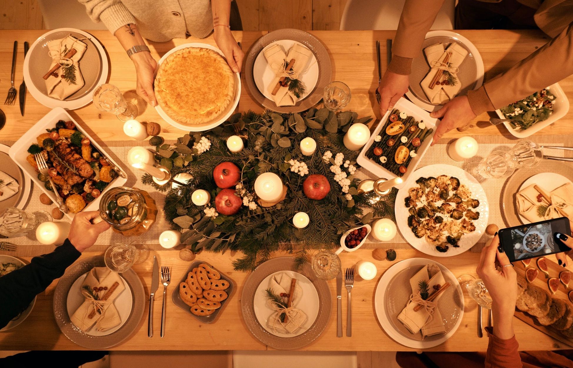 Какие 12 блюд обязательно поставить на стол в Сочельник Какие 12 блюд обязательно поставить на стол в Сочельник