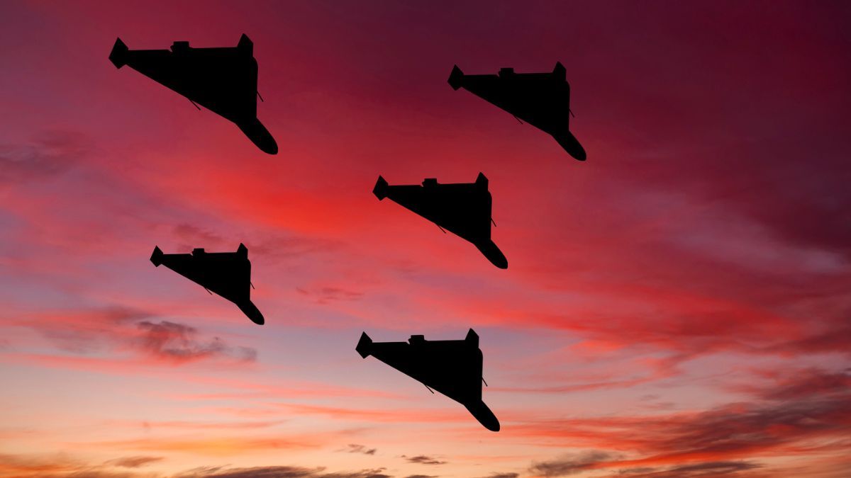 Киевскую область атаковали российские беспилотники Киевскую область атаковали российские беспилотники