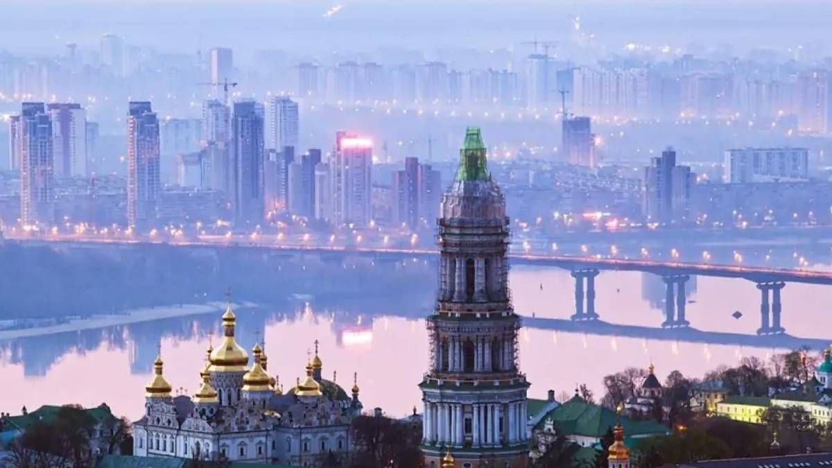 В результате ракетного удара по Киеву 20 декабря есть раненые В результате ракетного удара по Киеву 20 декабря есть раненые