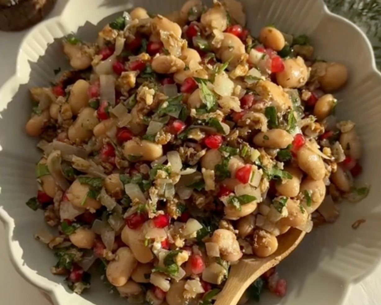 Готовим постный салат на Сочельник Готовим постный салат на Сочельник