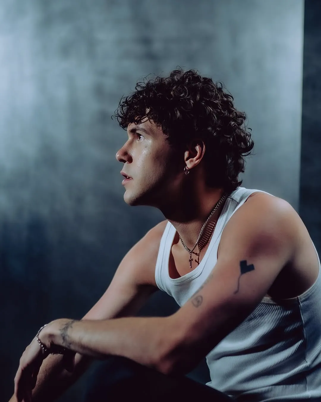 Співак ENLEO Співак ENLEO