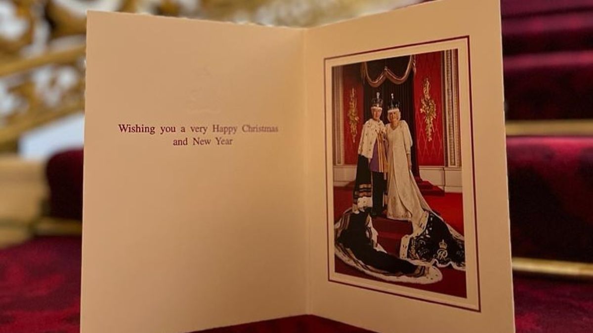 Святкова листівка Чарльз III та Камілли Святкова листівка Чарльз III та Камілли