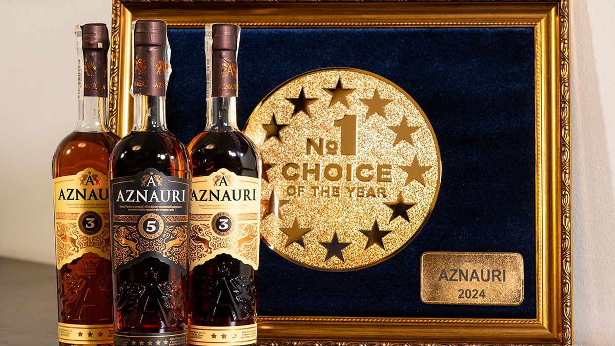 Коньяк года 2024: AZNAURI получил признание на престижной премии "Выбор года" - 24 Канал Коньяк года 2024: AZNAURI получил признание на престижной премии "Выбор года" - 24 Канал
