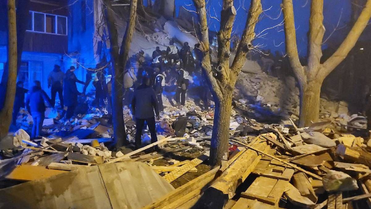 Росія обстріляли житловий будинок у Кривому Розі Росія обстріляли житловий будинок у Кривому Розі