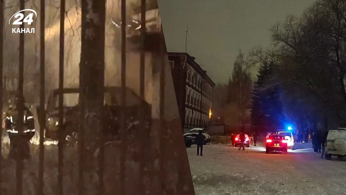 В Гусь-Хрустальном мужчина на авто врезался в здание военкомата В Гусь-Хрустальном мужчина на авто врезался в здание военкомата