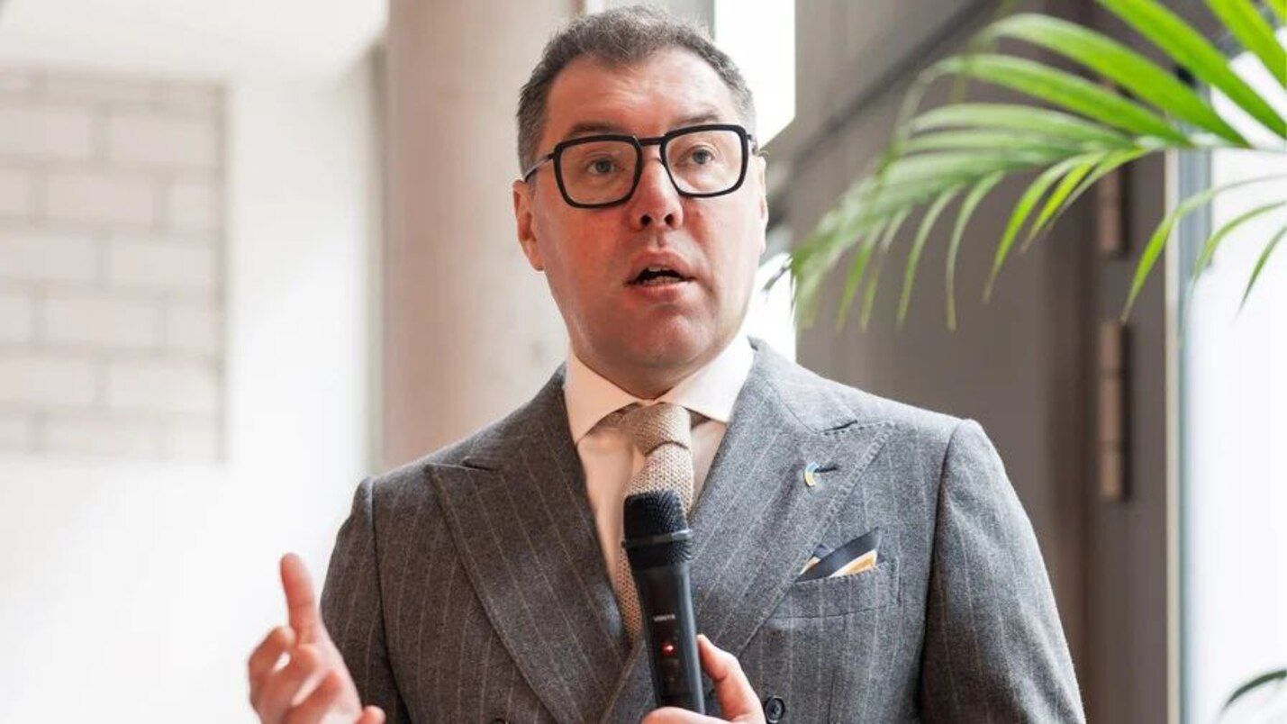 Алексея Макеева уволили с должности посла Украины в Германии Алексея Макеева уволили с должности посла Украины в Германии