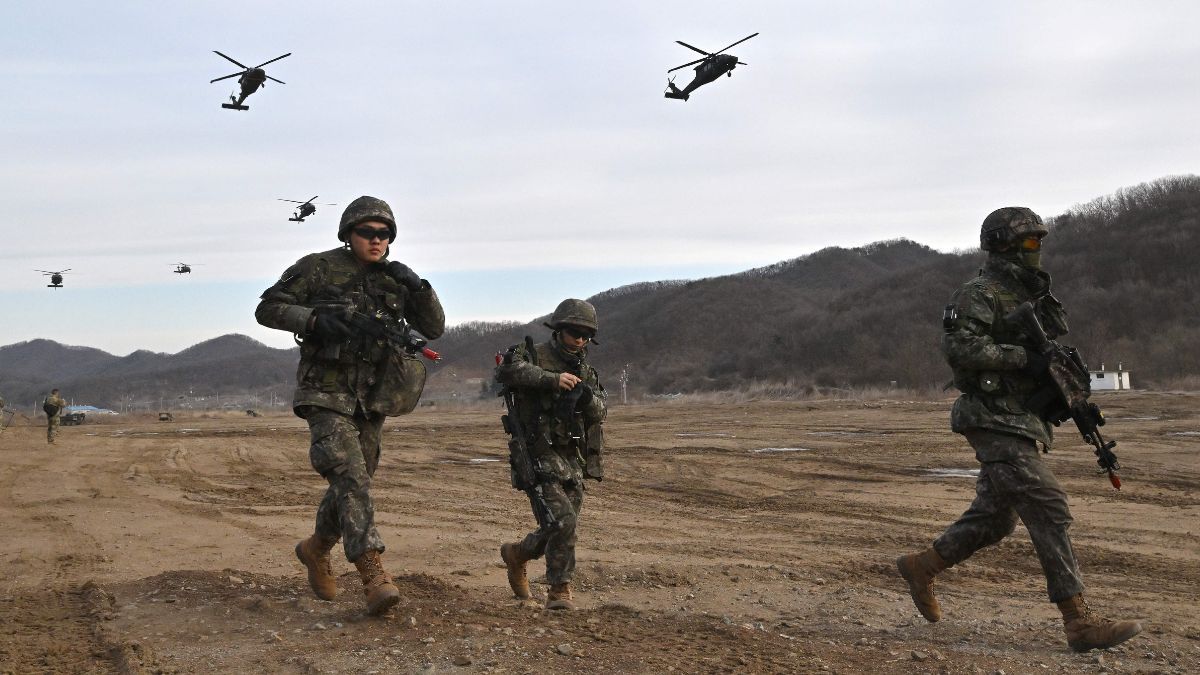 Северокорейские войска несут потери на Курщине Северокорейские войска несут потери на Курщине