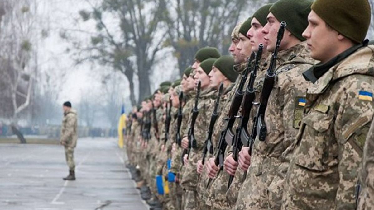 Чи будуть в Україні знижувати призовний вік до 18 років