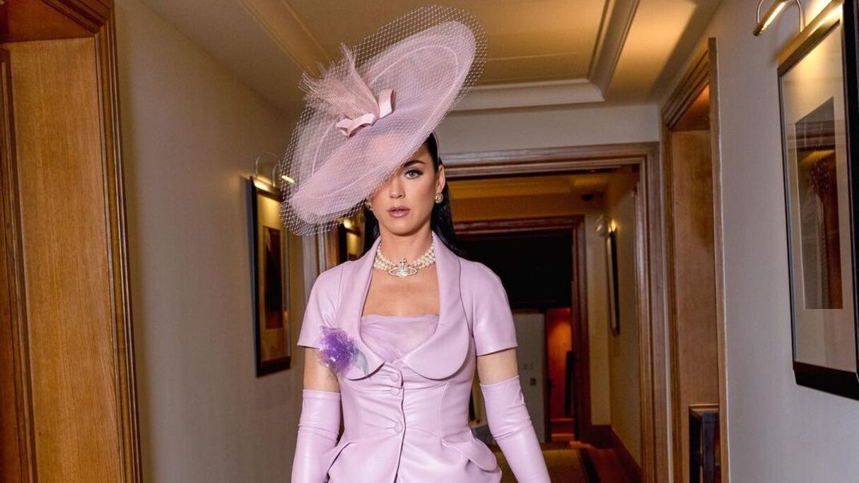 Из-за "плохой" феминистической песни: Кэти Перри попала в антирейтинг года от Variety - Show24 Из-за "плохой" феминистической песни: Кэти Перри попала в антирейтинг года от Variety - Show24