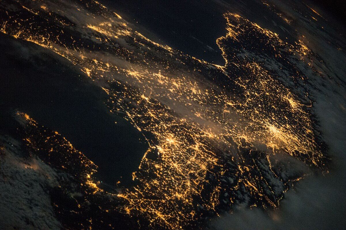 Компании хотят интегрировать ИИ в электросети Компании хотят интегрировать ИИ в электросети