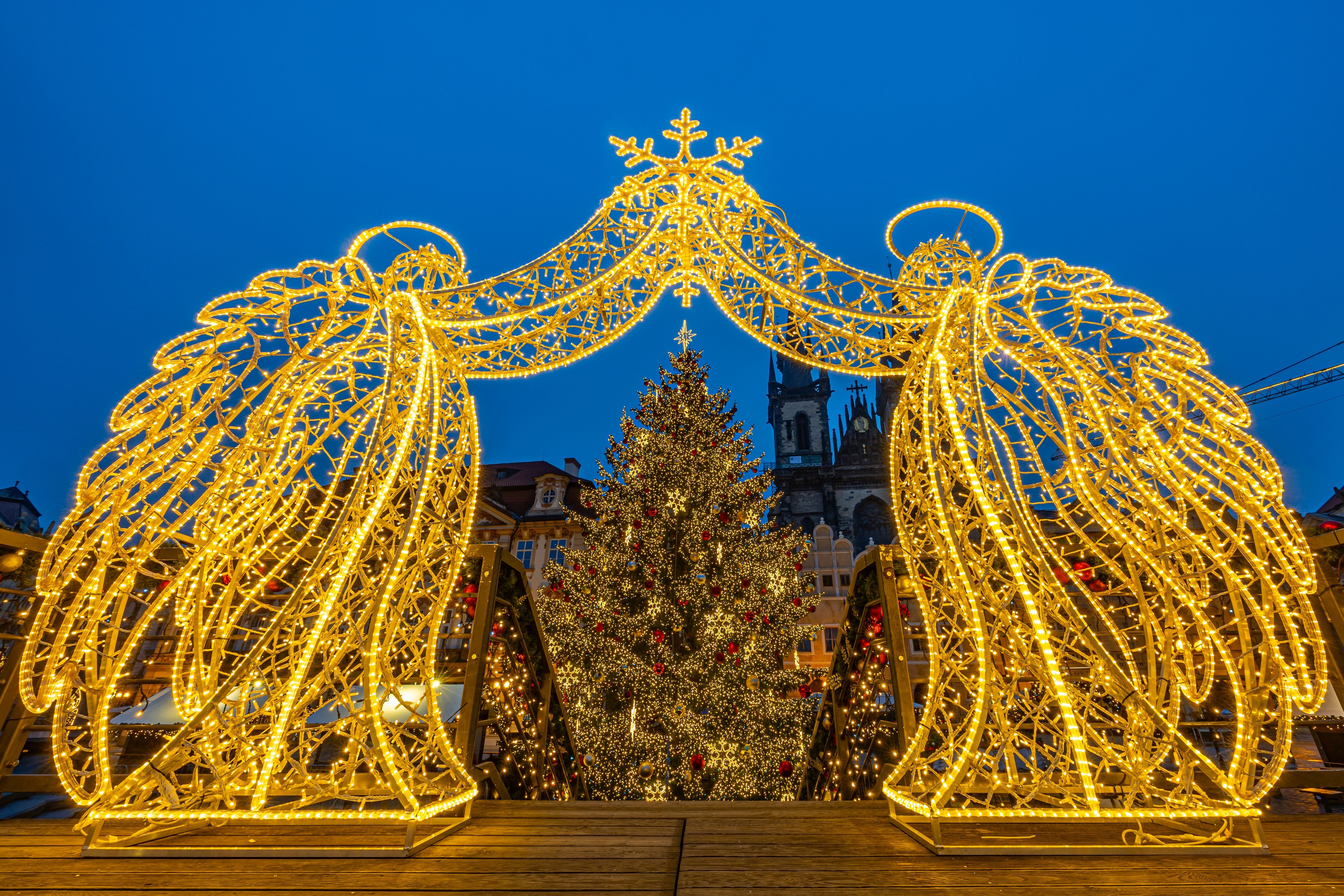 Самые яркие елки в мире в 2024 году - Закордон Самые яркие елки в мире в 2024 году - Закордон