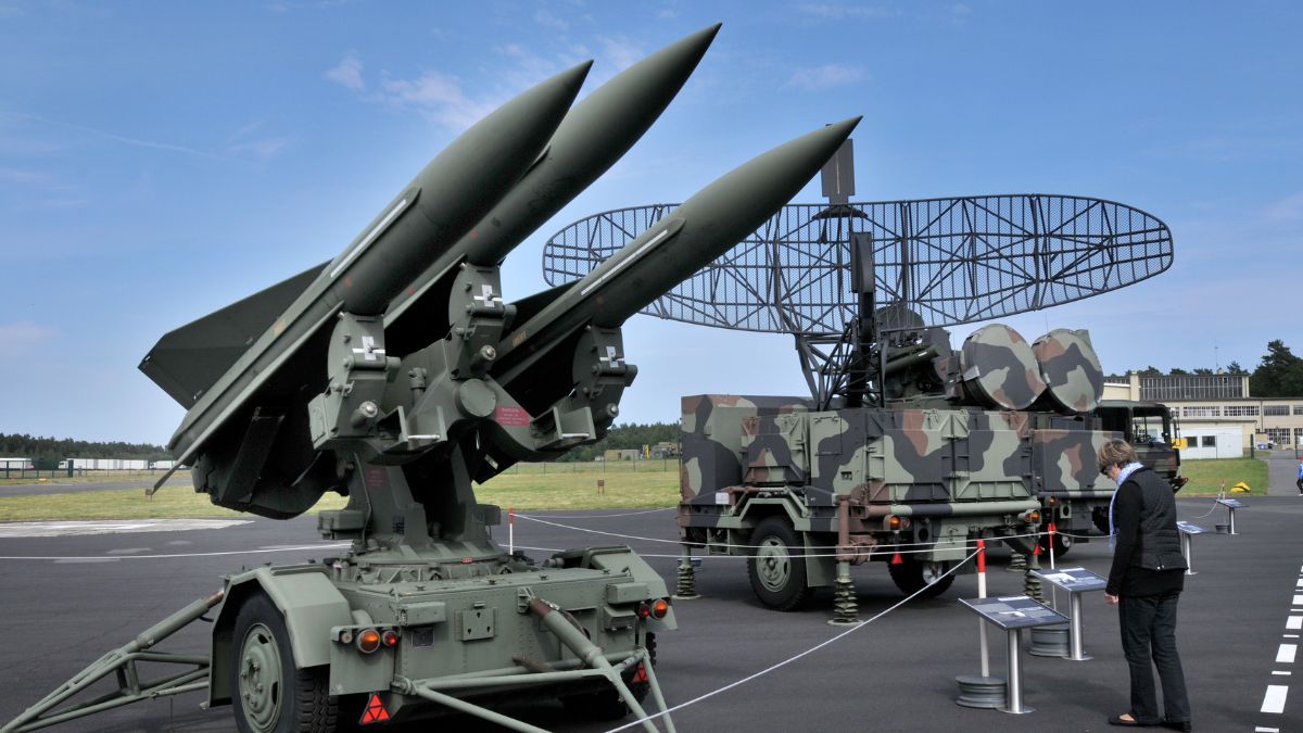 В НАТО відповіли, що може захистити від російських ударів В НАТО відповіли, що може захистити від російських ударів