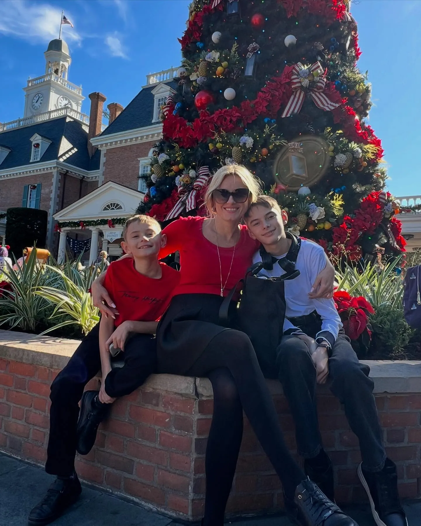 Ірина Федишин з дітьми Ірина Федишин з дітьми