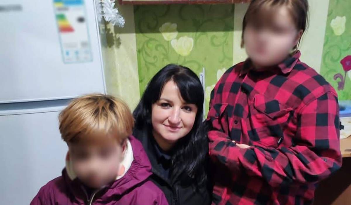 У Чернігові зникли дівчата У Чернігові зникли дівчата