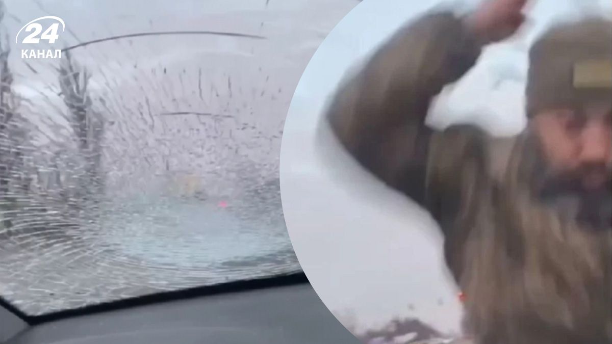 Работник ТЦК разбил стекло Работник ТЦК разбил стекло