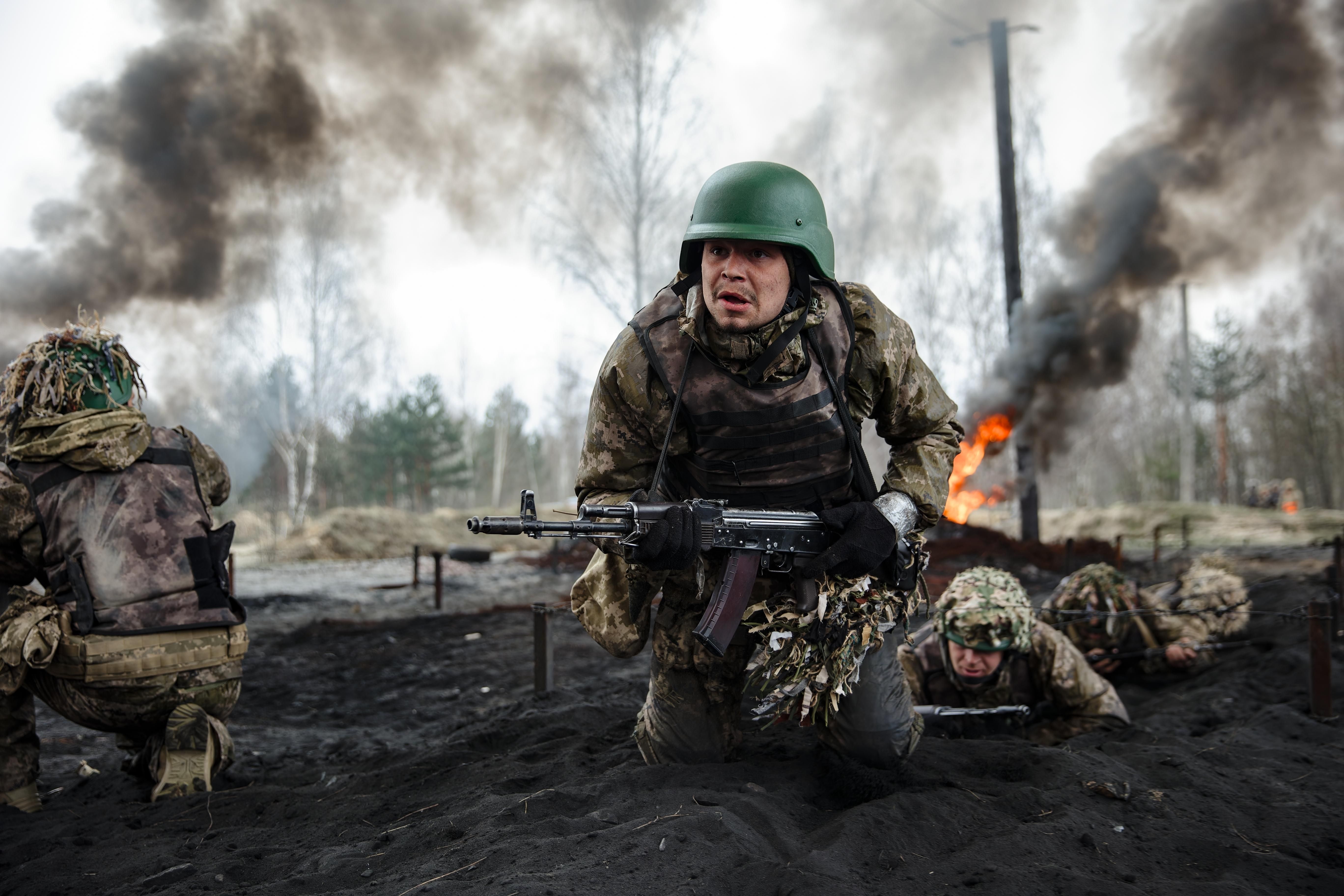 Увеличение военной подготовки до 2 месяцев