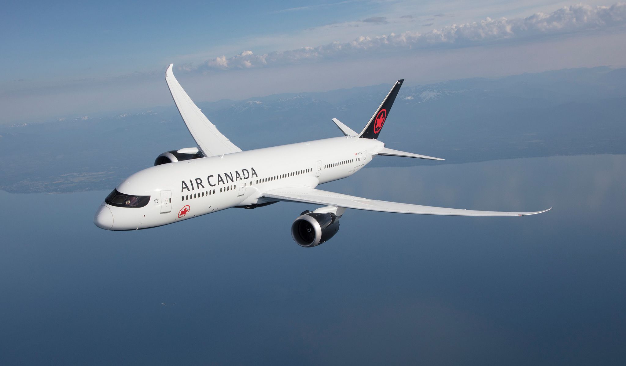 У Канаді загорівся літак У Канаді загорівся літак