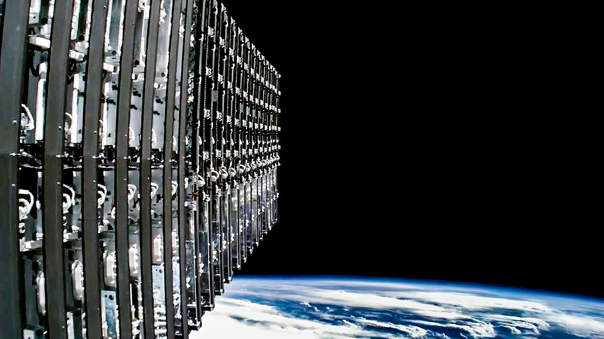 В Украине начнется внедрение революционной спутниковой связи Direct to Cell В Украине начнется внедрение революционной спутниковой связи Direct to Cell